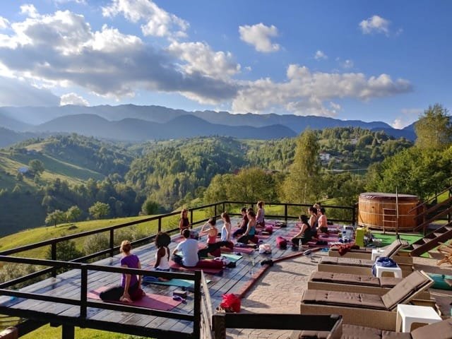 Akasha Retreat, romania Medium